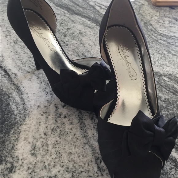 Mirabelle shoes on black from David’s Bridal - Picture 2 of 8